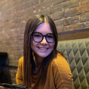 Meet your Posher, Emma